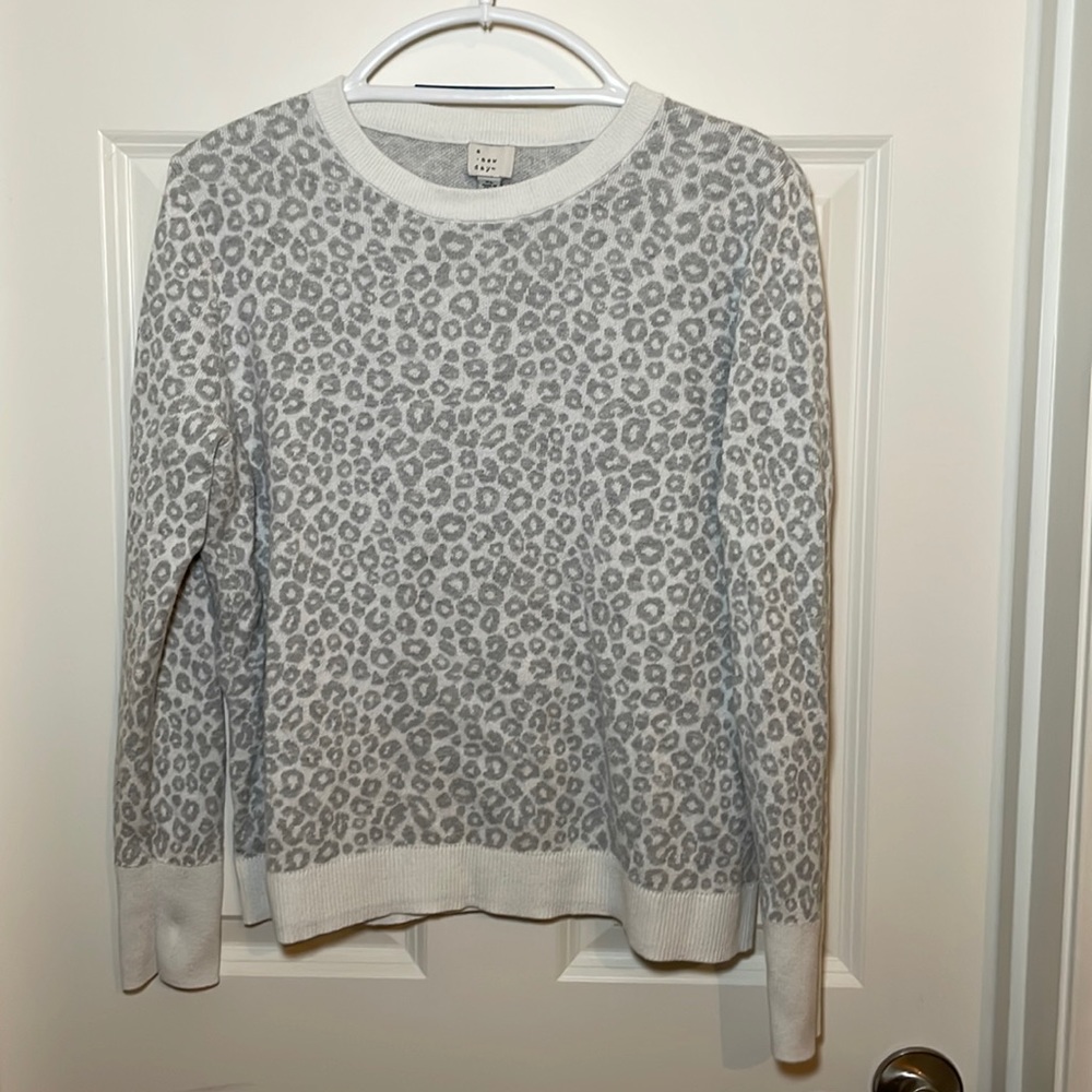 XL Sweater